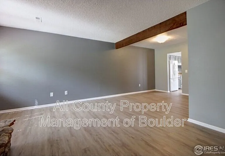 14 Benthaven Pl — Photo 17