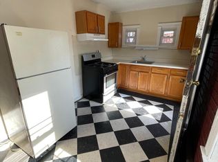 4322 Walnut St APT 1, Philadelphia, PA 19104