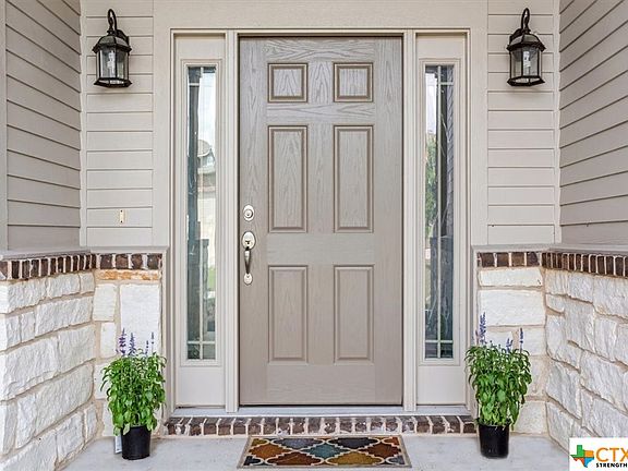 4th image of 5723 Blackstone Dr