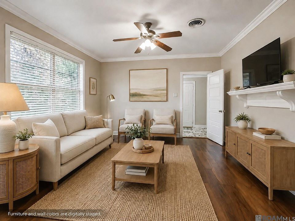 1st image of 1116 Park Blvd