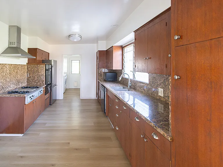 5461 E La Pasada St — Photo 41