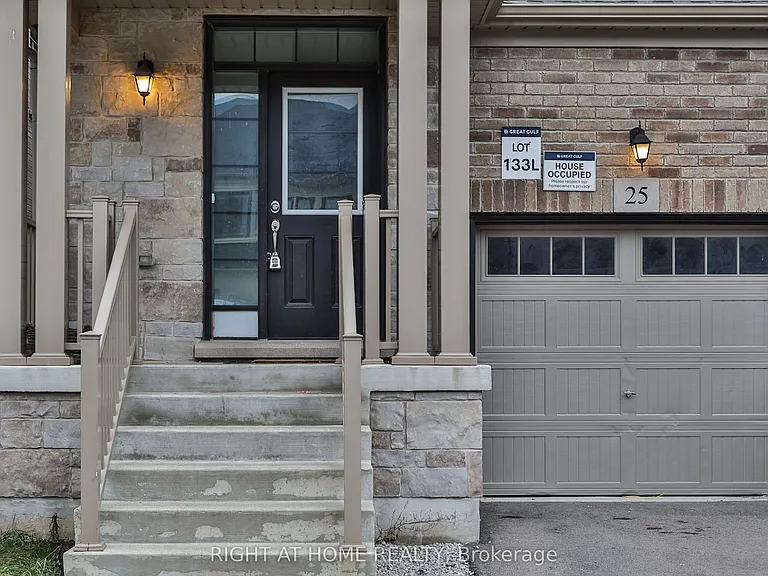 25 Hubbell Rd #UPPER — Photo 4