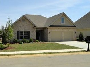1039 Waterbrooke Ln, Johnson City, TN 37604