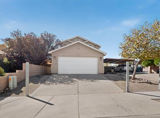 401 Desert Tree Dr SW, Albuquerque, NM 87121