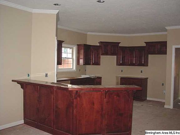 2nd image of 91 Lindy Ln