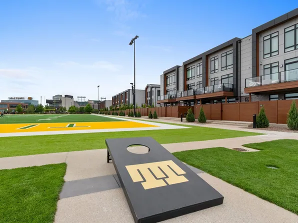 1130 Brookwood Dr, Green Bay, WI 54304