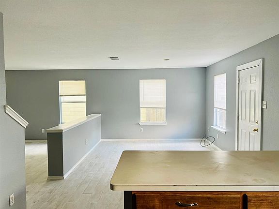 5th image of 2723 Skyview Forest Dr
