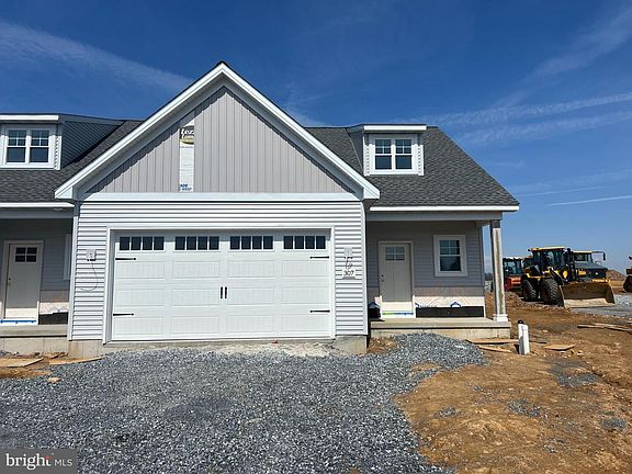 2nd image of 307 Ridgefield Dr