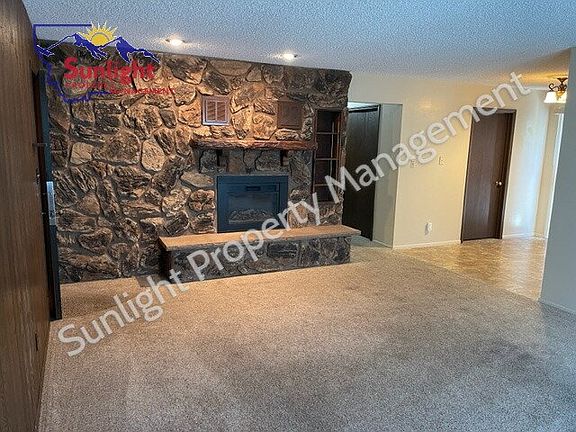 3rd image of 2319 Alderson Ave APT 3