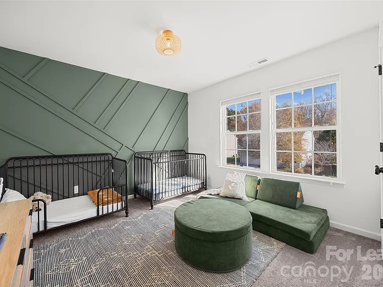 1668 Beleek Ridge Ln — Photo 24