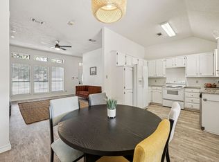 2900 Christopher Dr, Denton, TX 76209