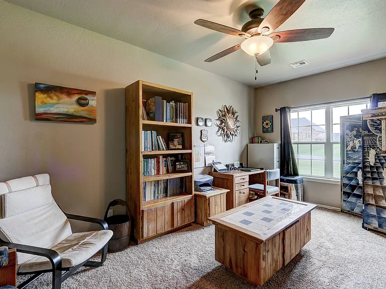 10625 Granada Dr — Photo 4