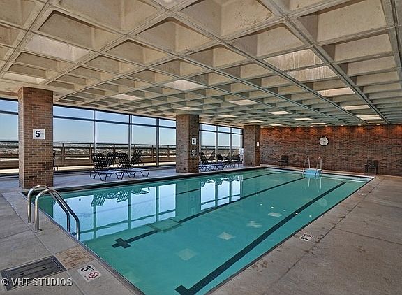 3rd image of 2650 N Lakeview Ave APT 3403