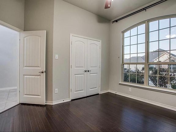 3rd image of 3004 Black Hills Blvd