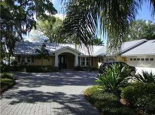 2112 Homewood Dr, Belle Isle, FL 32809