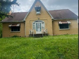 1448 Perry Dr SW, Canton, OH 44710