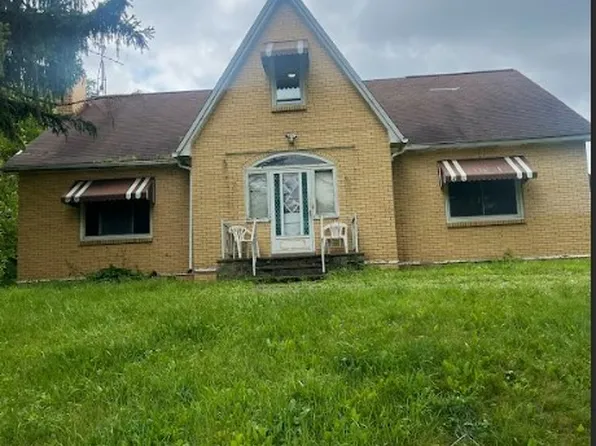 1448 Perry Dr SW, Canton, OH 44710