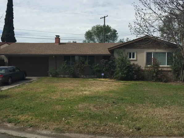 2101 Waterford Rd, Sacramento, CA 95815