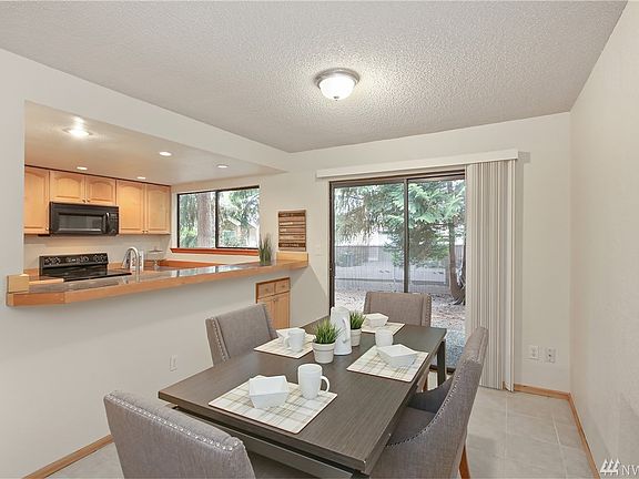 5th image of 10006 NE 124th Pl #103