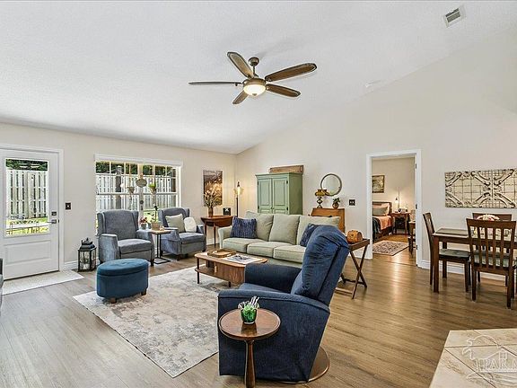 3rd image of 4848 La Casa Cir