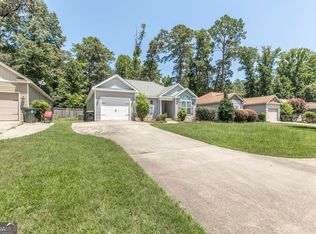 510 Leisure Lake Dr, Warner Robins, GA 31088