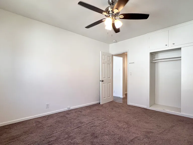 3365 1/2 Mentone Ave #3365-1/2 — Photo 19