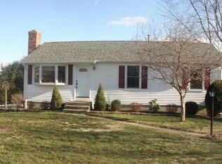 40 Halladay, Agawam, MA 01030