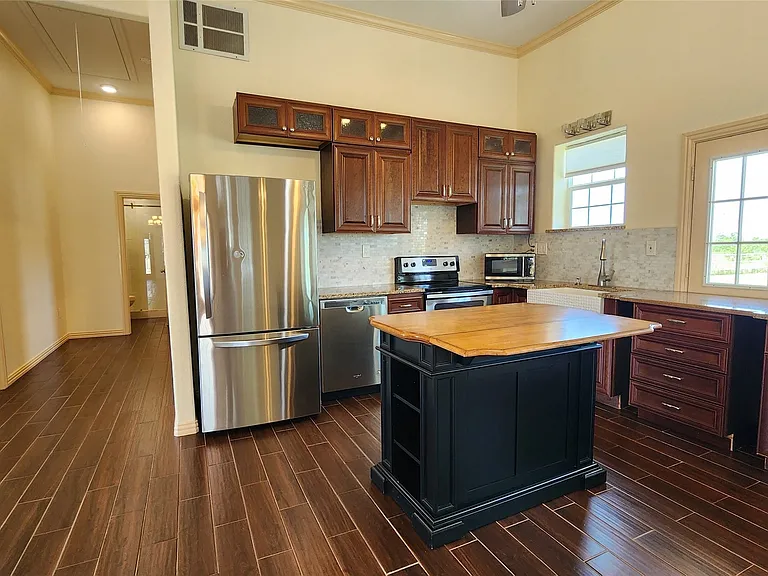 14568 W FM 428 — Photo 7
