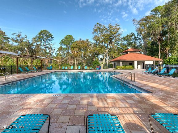3rd image of 100 Citrus Ln