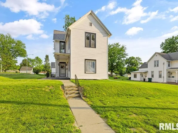 1410 Adams St, Quincy, IL 62301