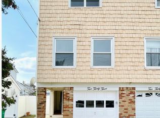 233 Weed Ave, Staten Island, NY