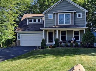 6700 Heltz Rd, Lake View, NY 14085