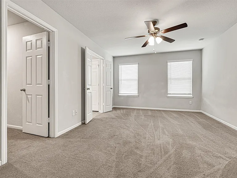 6518 Wenlock Dr — Photo 11
