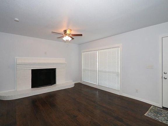 5th image of 1018 Daniels Dr