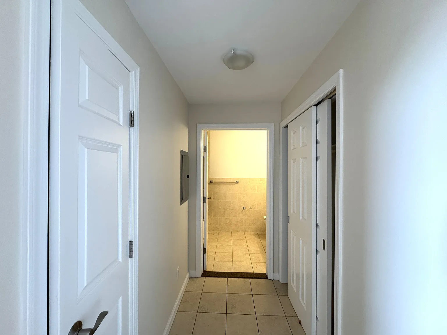 39 Mineola Blvd — Photo 2