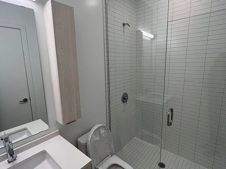 86 Dundas St E #723 — Photo 10