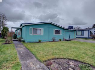 636 NW Donahoo St, McMinnville, OR 97128