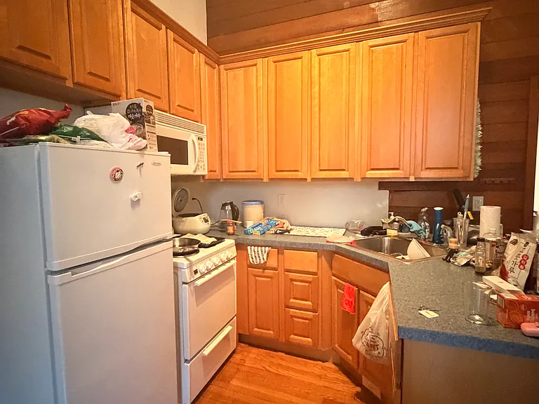 2106 Pine St #1F — Photo 4