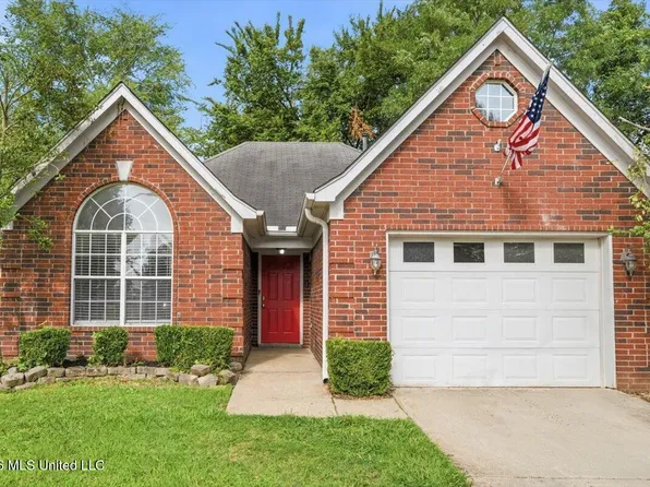 9835 Devon Ridge Dr, Olive Branch, MS 38654