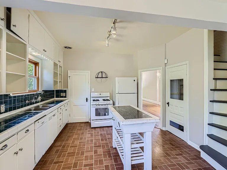 3855 S Brandon St — Photo 12