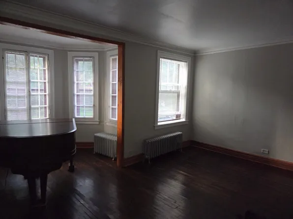 1335 W Fargo Ave APT 1W, Chicago, IL 60626