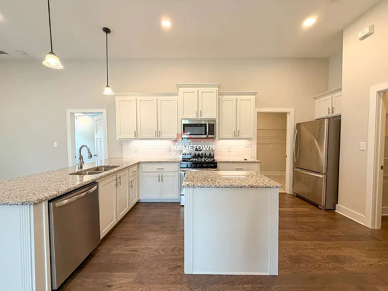 5841 Winifred Ave — Photo 6