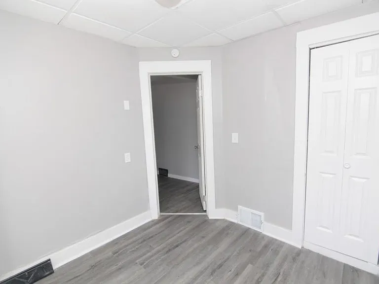 3907 7th Ave — Photo 11