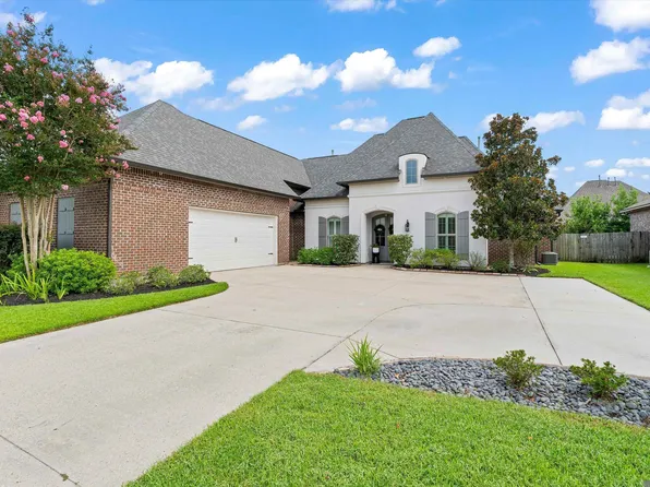 36493 Lake Bend Ave, Prairieville, LA 70769