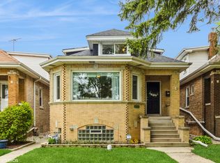 7904 W Sunset Dr, Elmwood Park, IL 60707