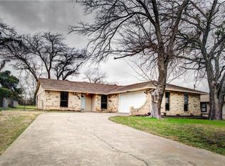 107 N Casa Grande Cir, Duncanville, TX 75116