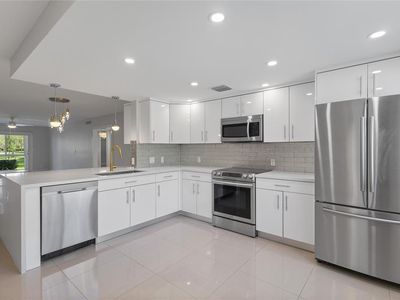 4301 Martinique Cir #M1, Pompano Beach, FL, 33066