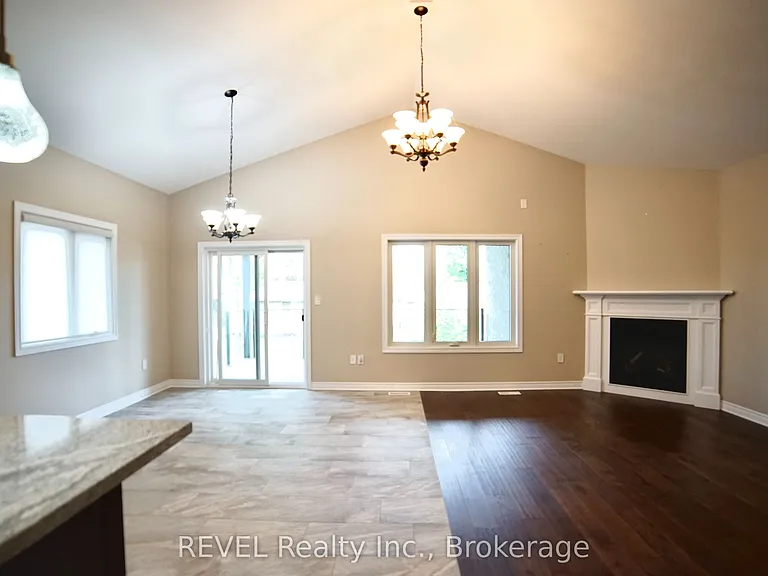 7135 Optimist Ln — Photo 8