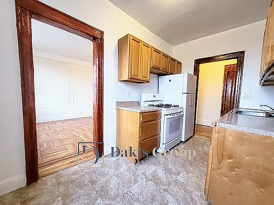 4th image of 48-02 48th St #Gs8
