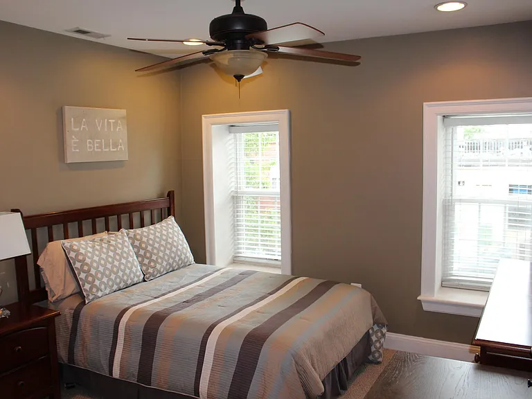 1433 Hull St — Photo 10